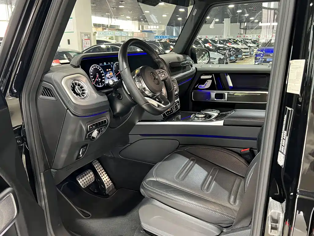 Mercedes-Benz G-Class 2022 — фото 13