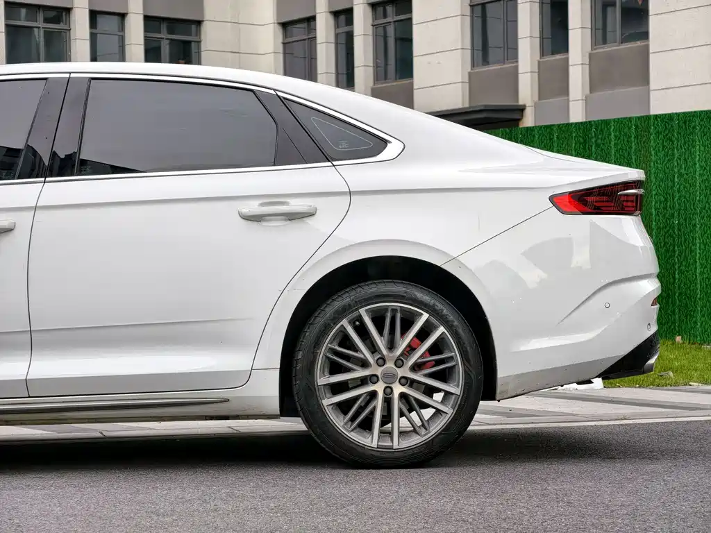 Geely Xingrui 2022 — фото 10