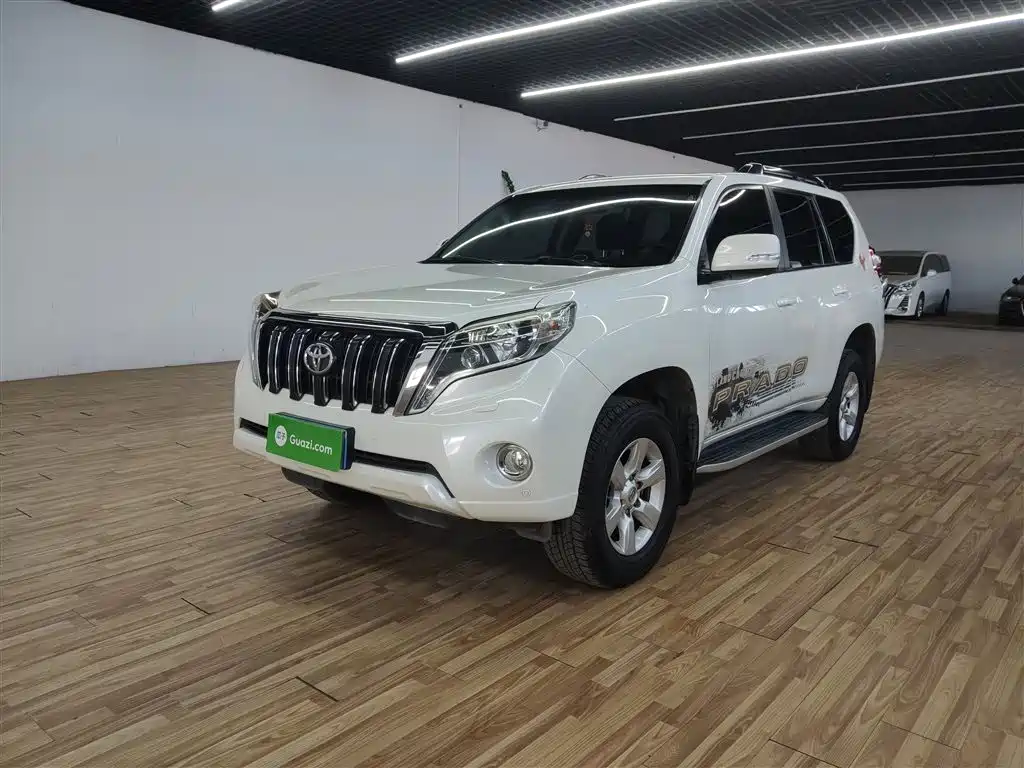Toyota Prado 2016 — фото 2