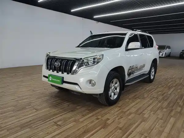 Toyota Prado 2016