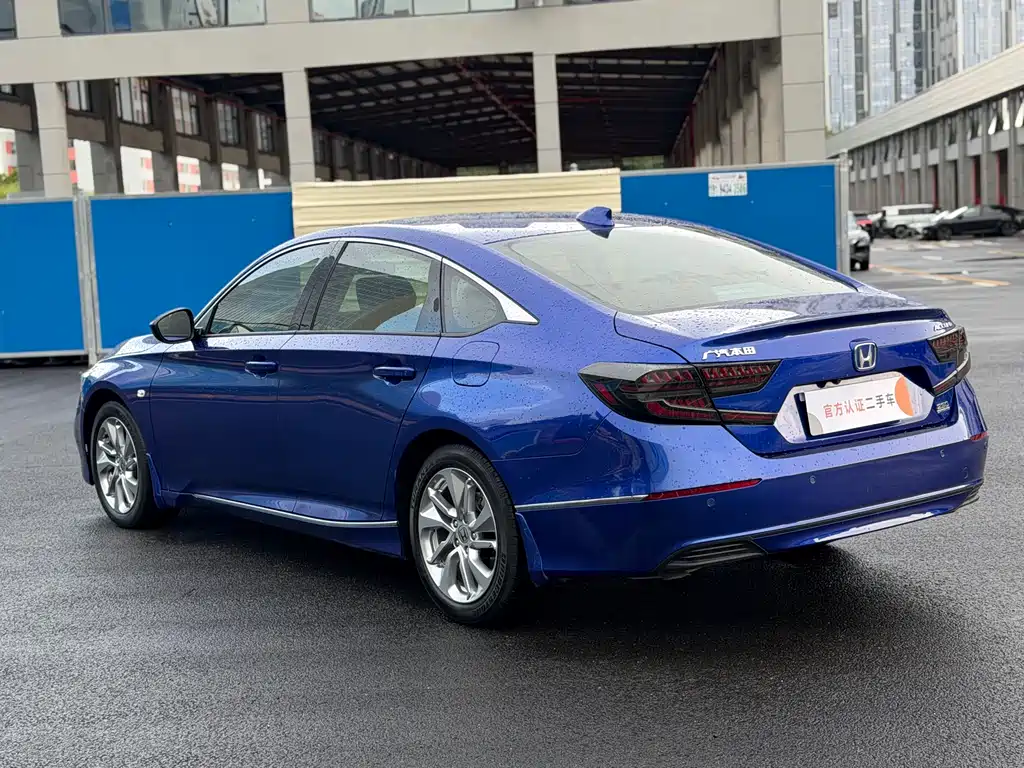 Honda Accord 2019 — фото 12