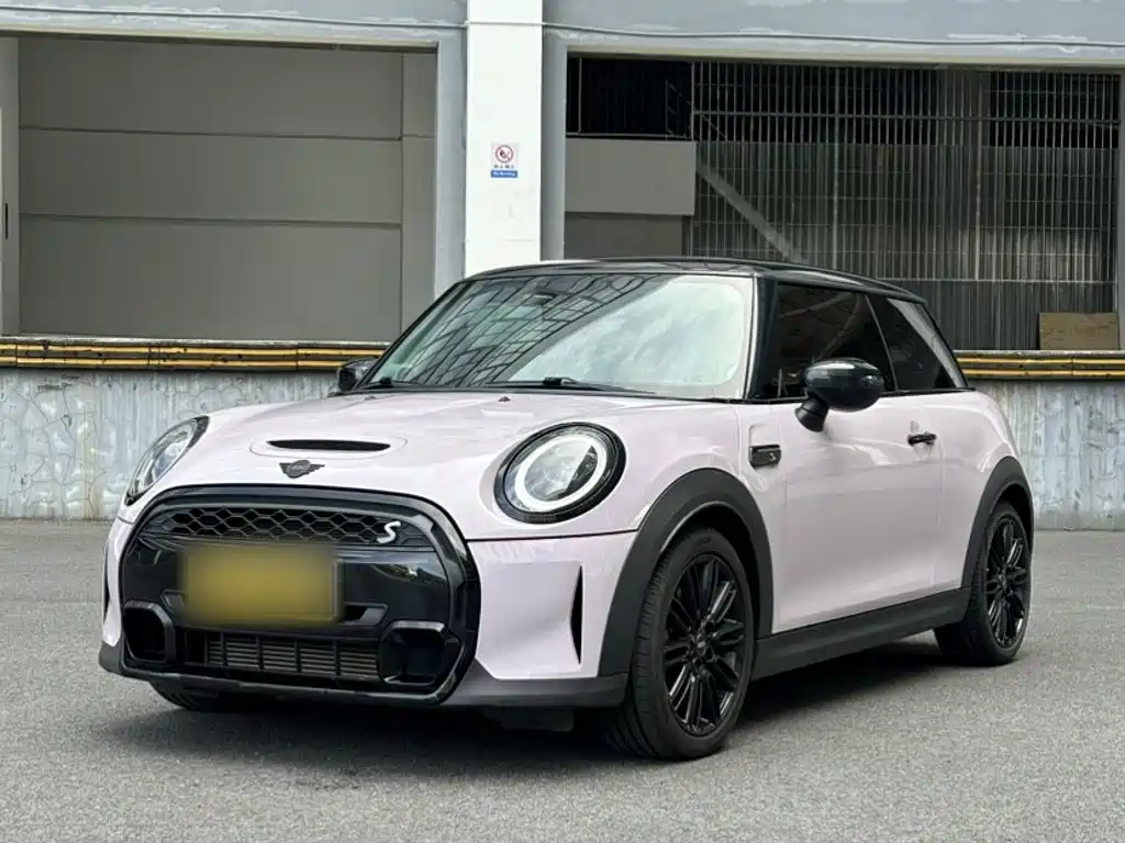 MINI MINI 2022
