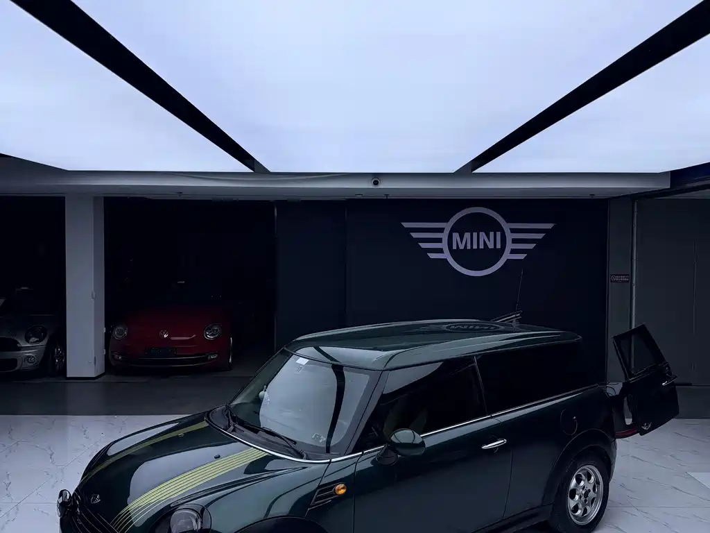 MINI Clubman 2014 — фото 11