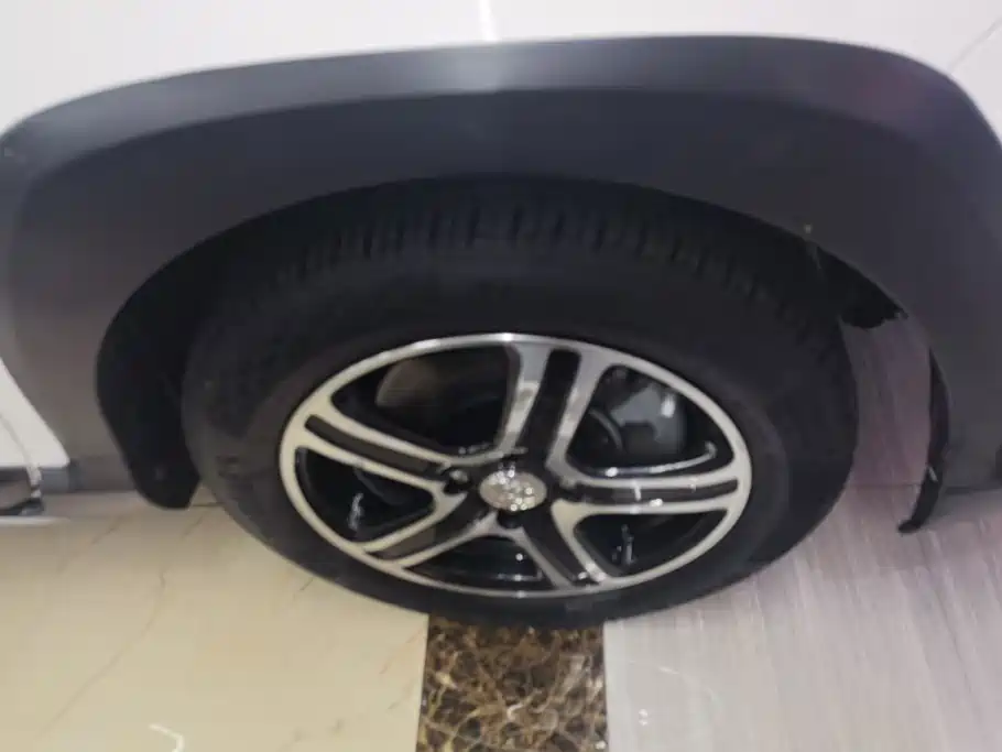Toyota Yaris L 2020