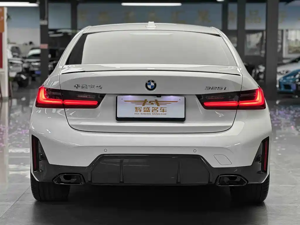 BMW 3 Series 2024