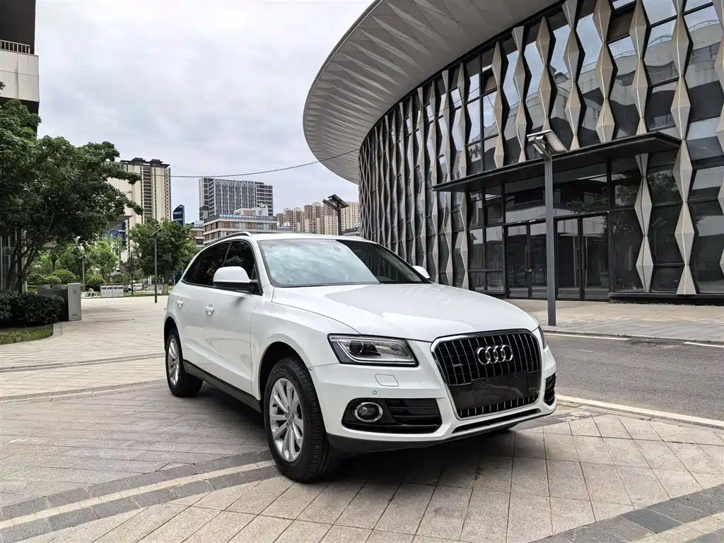 Audi Q5 2015 — фото 10