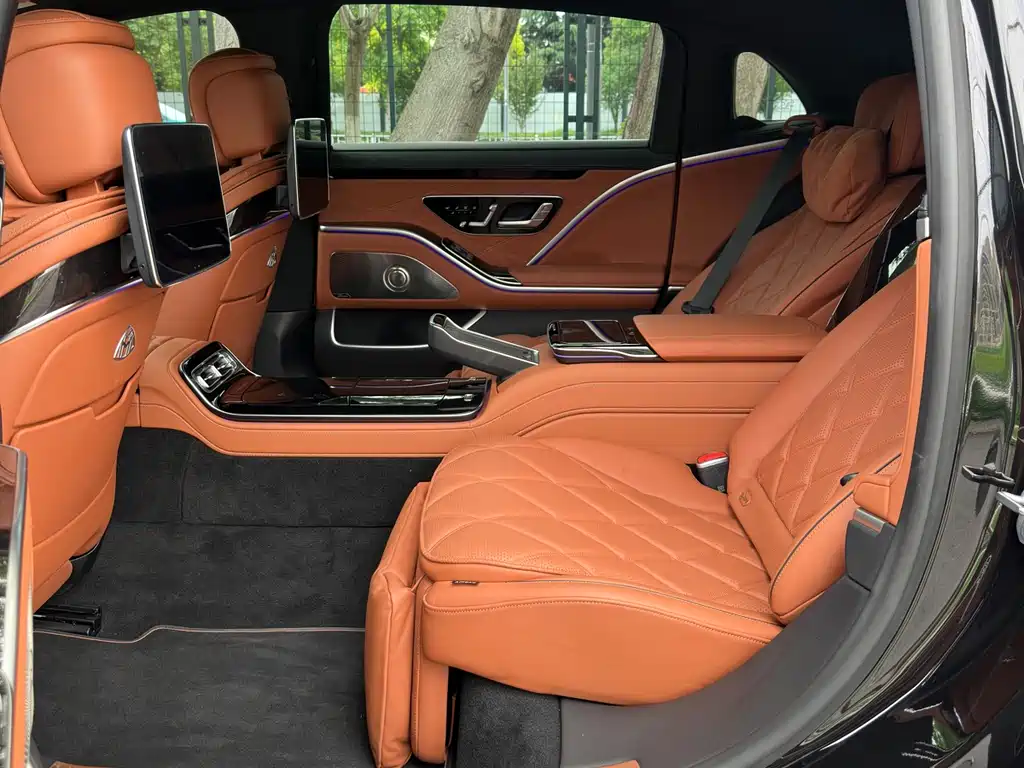 Mercedes-Benz S-Class 2023 — фото 16