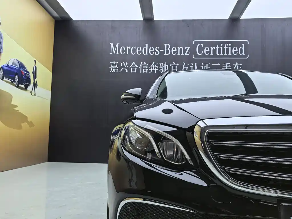 Mercedes-Benz E-Class 2018 — фото 28