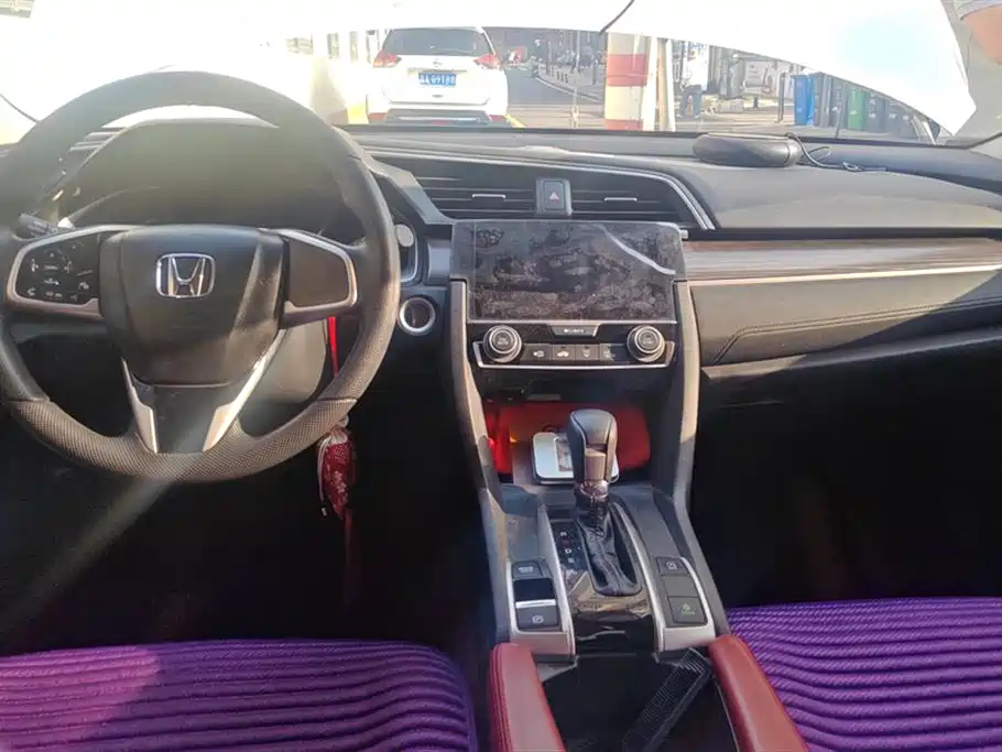 Honda Civic 2020 — фото 12