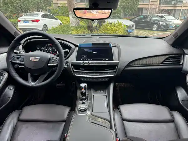 Cadillac CT5 2021