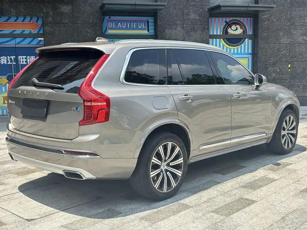 Volvo XC90 2021 — фото 8