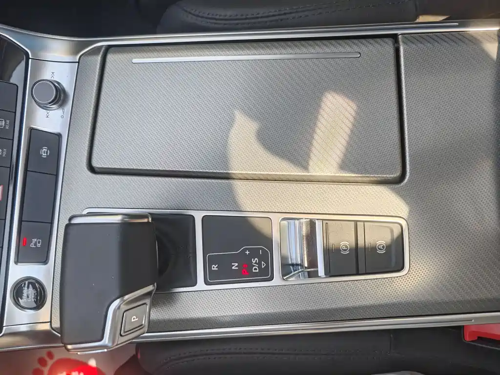 Audi A6L 2021 — фото 15