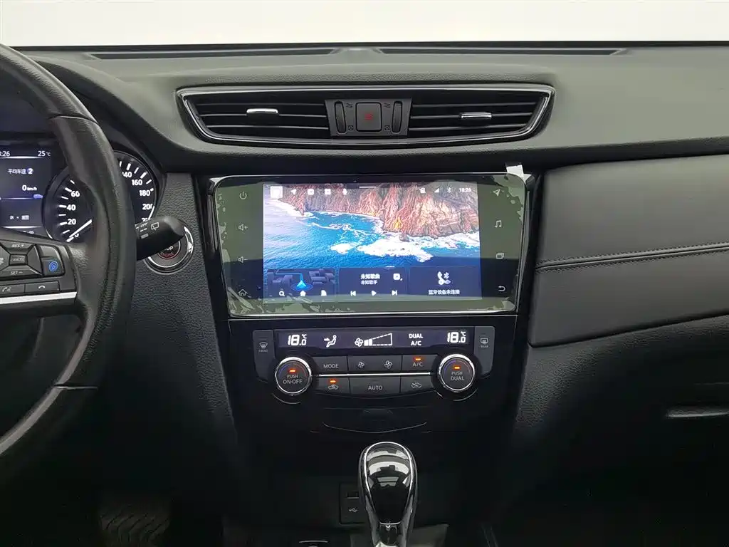 Nissan X-Trail 2020 — фото 12