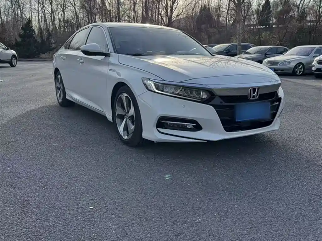 Honda Accord 2020 — фото 4