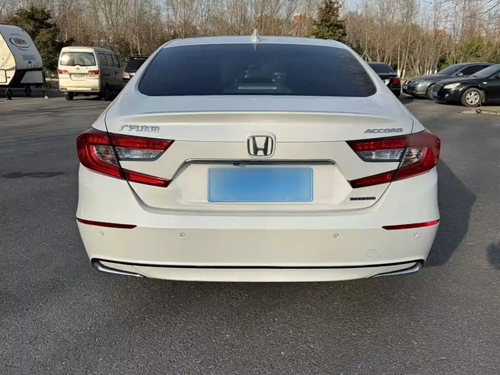 Honda Accord 2020 — фото 6