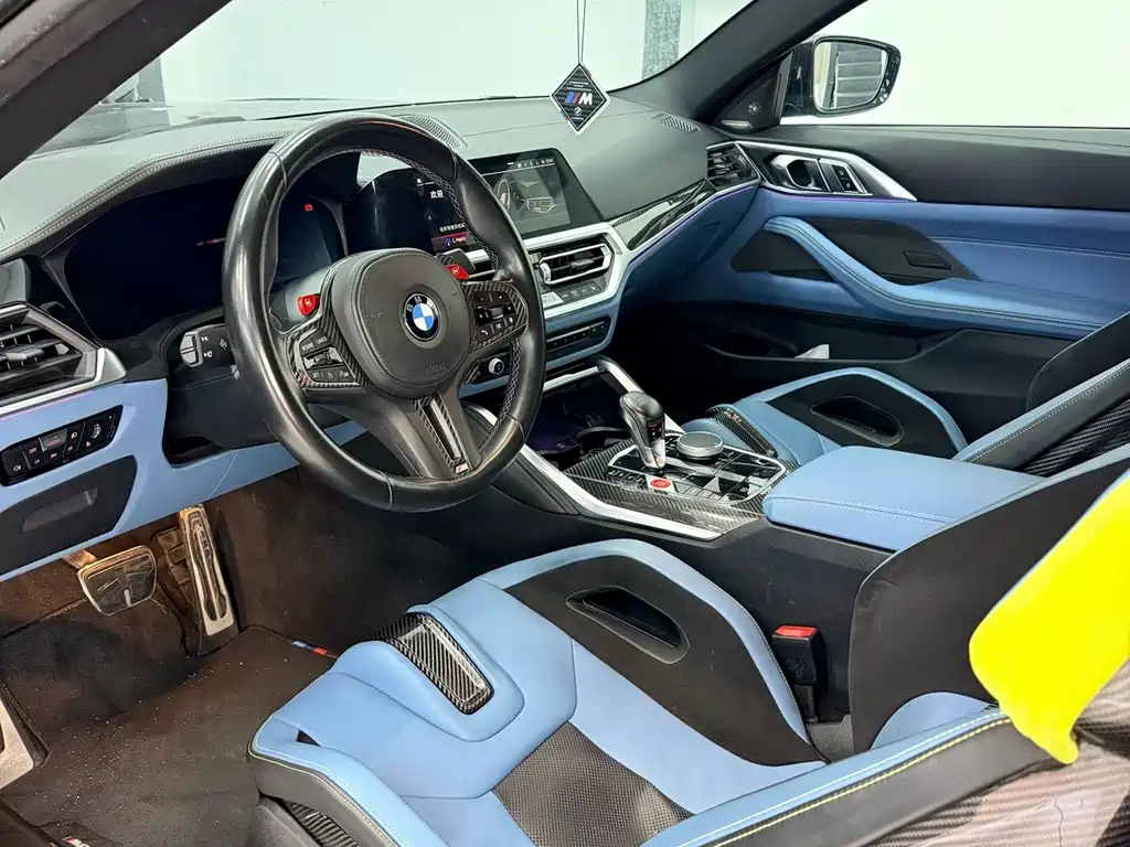 BMW M4 2023 — фото 16