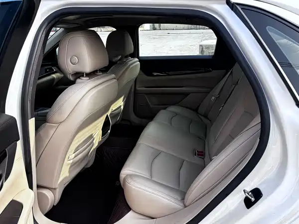 Cadillac CT6 2017