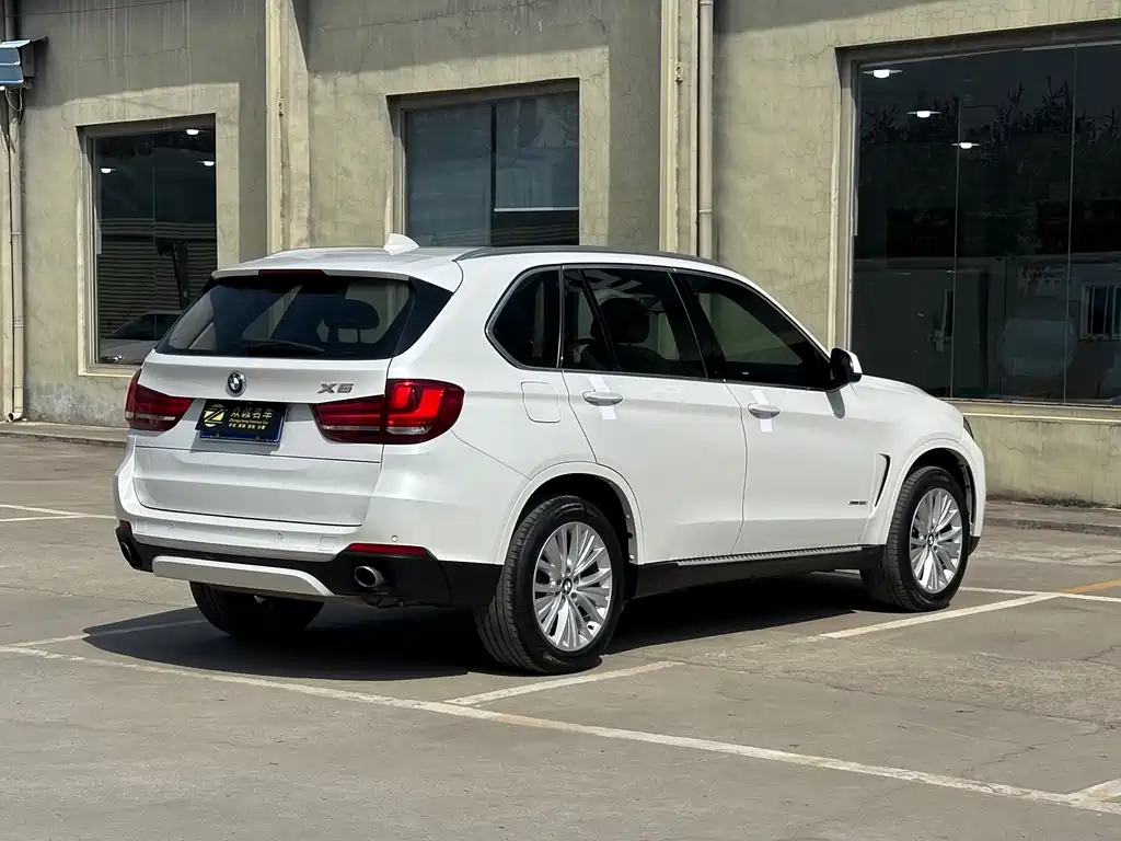 BMW X5 2017 — фото 14