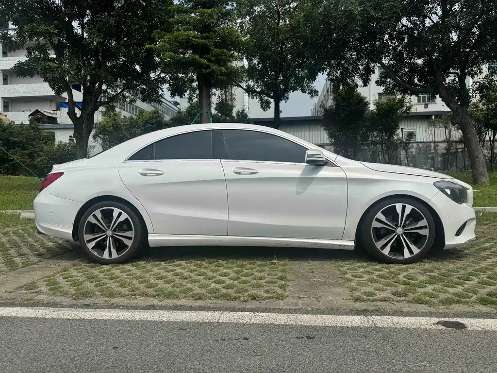 Mercedes-Benz CLA 2017 — фото 18