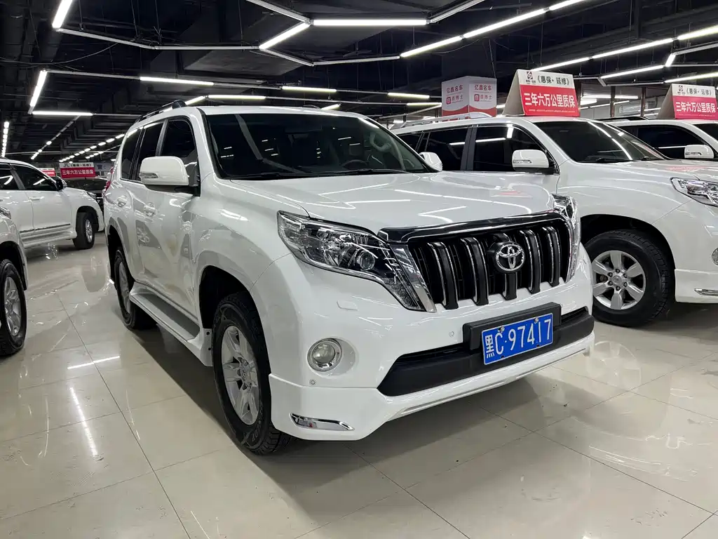 Toyota Prado 2014 — фото 3