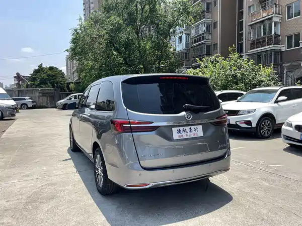Buick GL8 2021