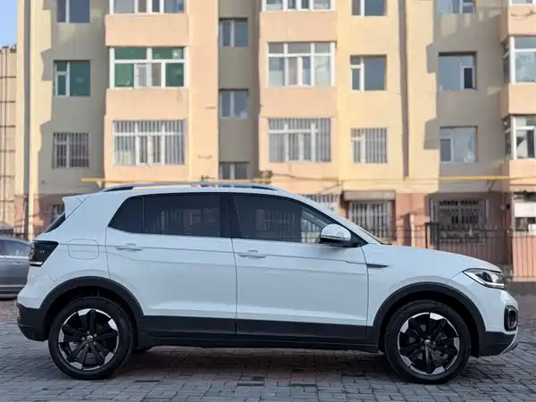 Volkswagen Tacqua 2021