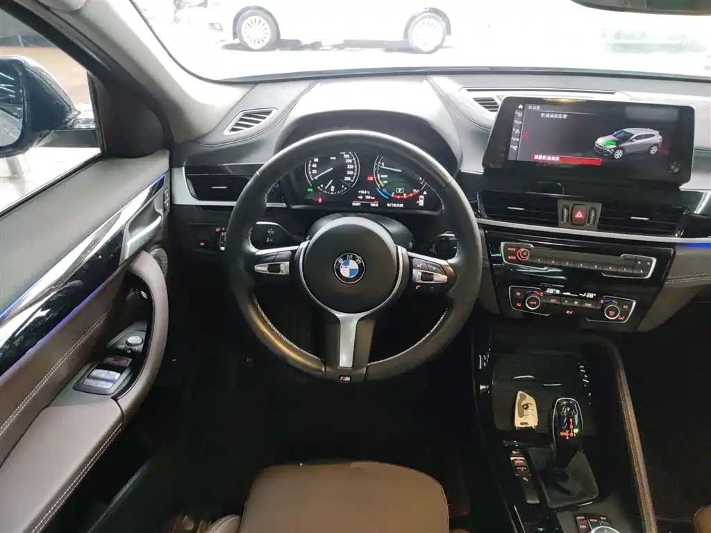 BMW X2 2023 — фото 7
