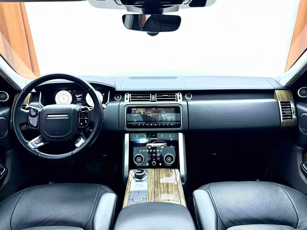 Land Rover Range Rover 2018 — фото 9