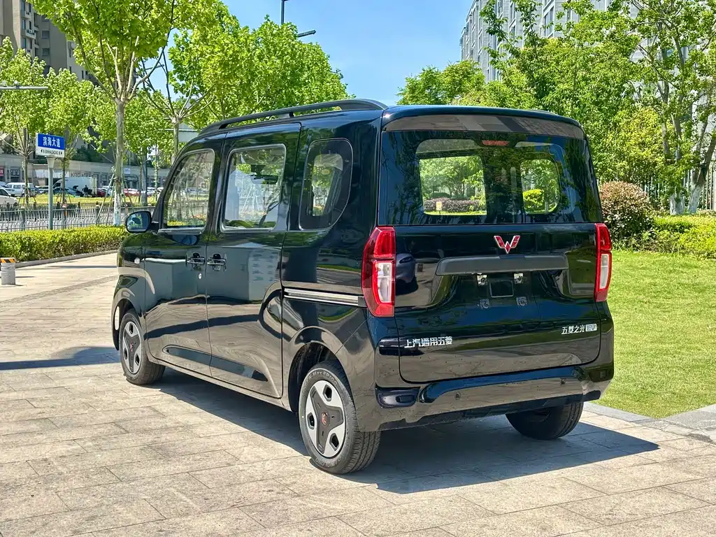 Wuling Zhiguang EV 2026 — фото 4