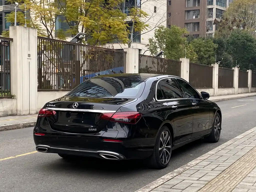 Mercedes-Benz E-Class New Energy 2023 — фото 18