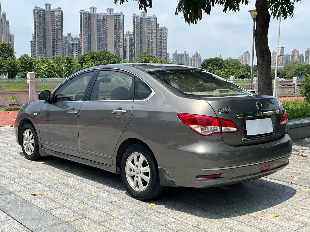 Nissan Sylphy 2012 — фото 9