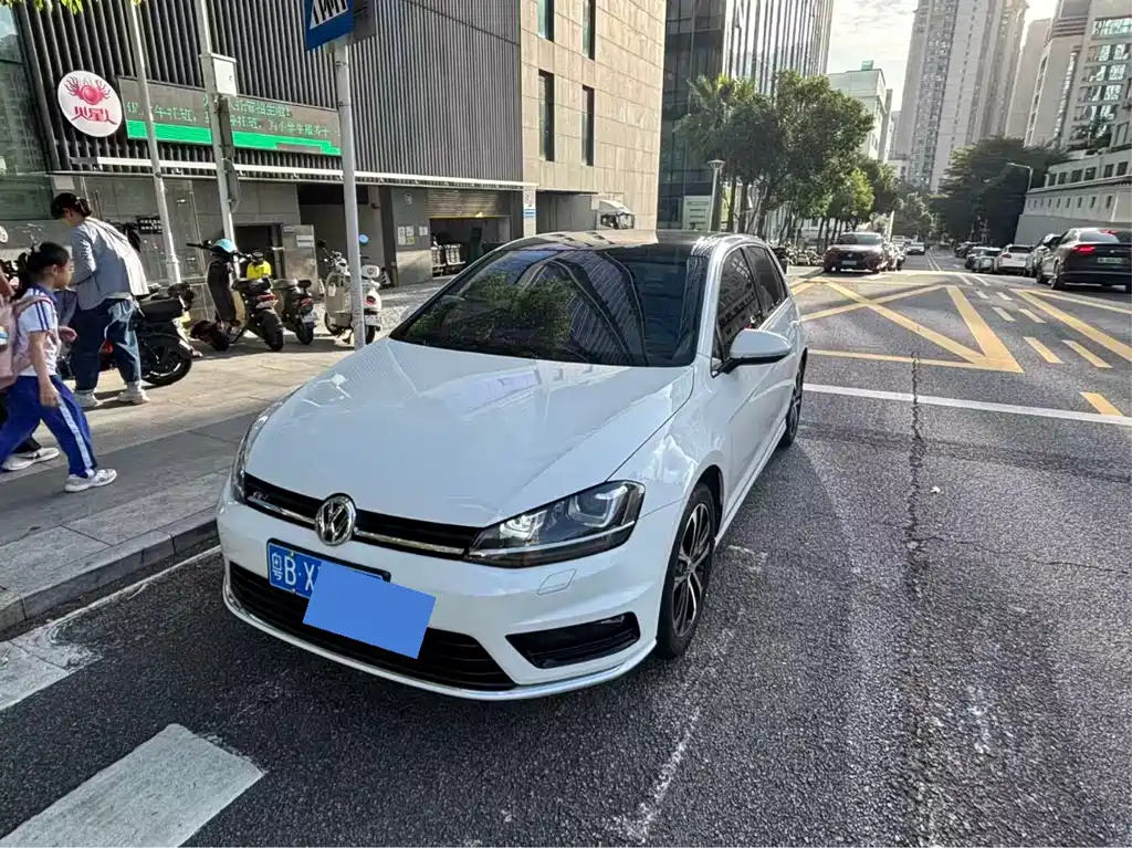 Volkswagen Golf 2016
