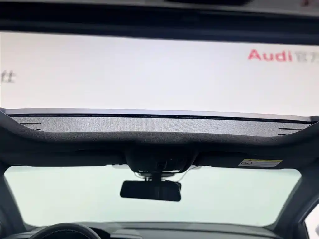 Audi A3 2023 — фото 12