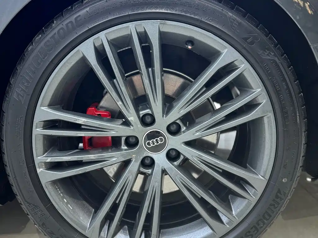 Audi A7 2023 — фото 14