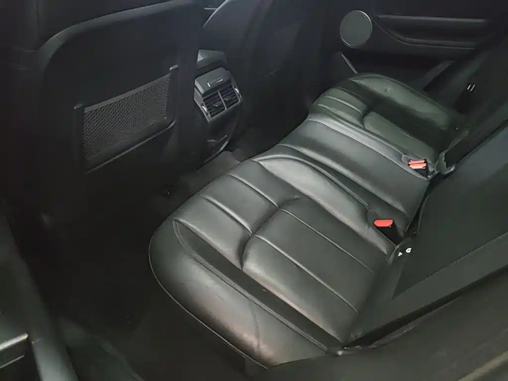 Land Rover Evoque 2017 — фото 17