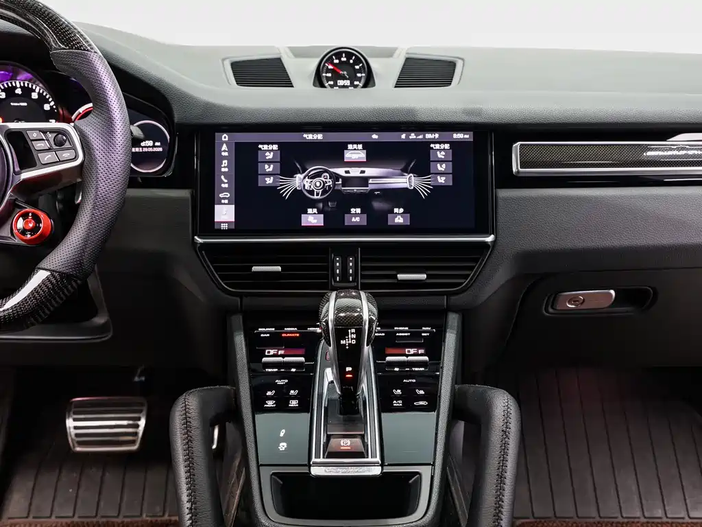 Porsche Cayenne 2020 — фото 15