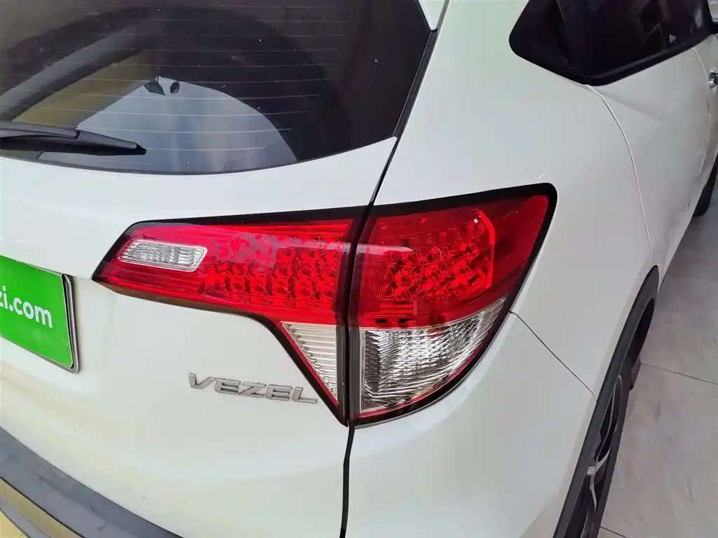 Honda Vezel 2021 — фото 20