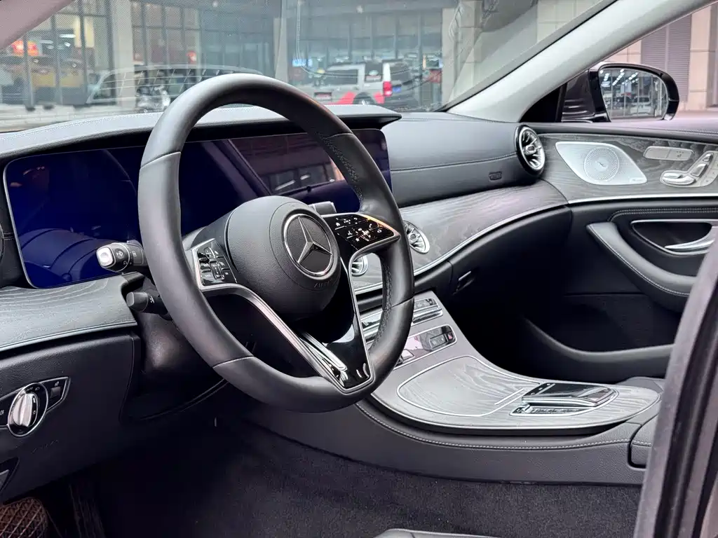 Mercedes-Benz CLS 2022 — фото 10