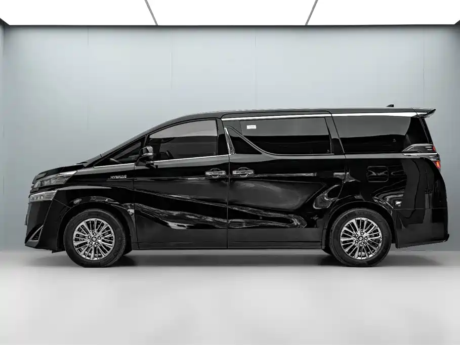 Toyota Vellfire 2022 — фото 4