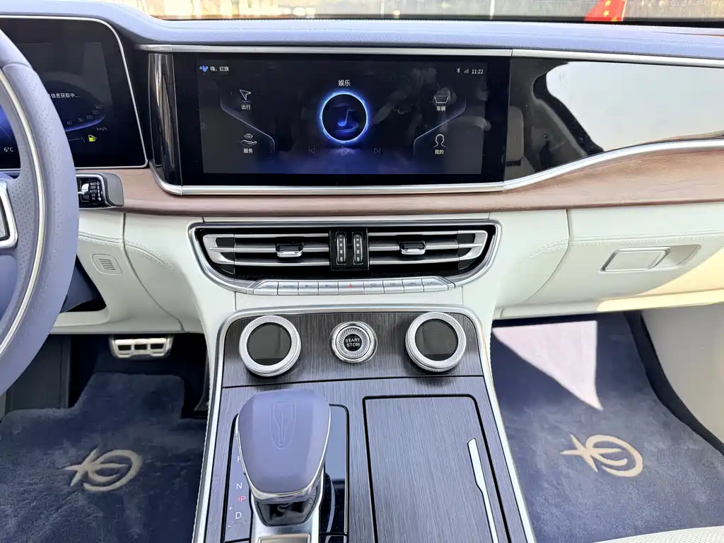 Hongqi H9 2024 — фото 20