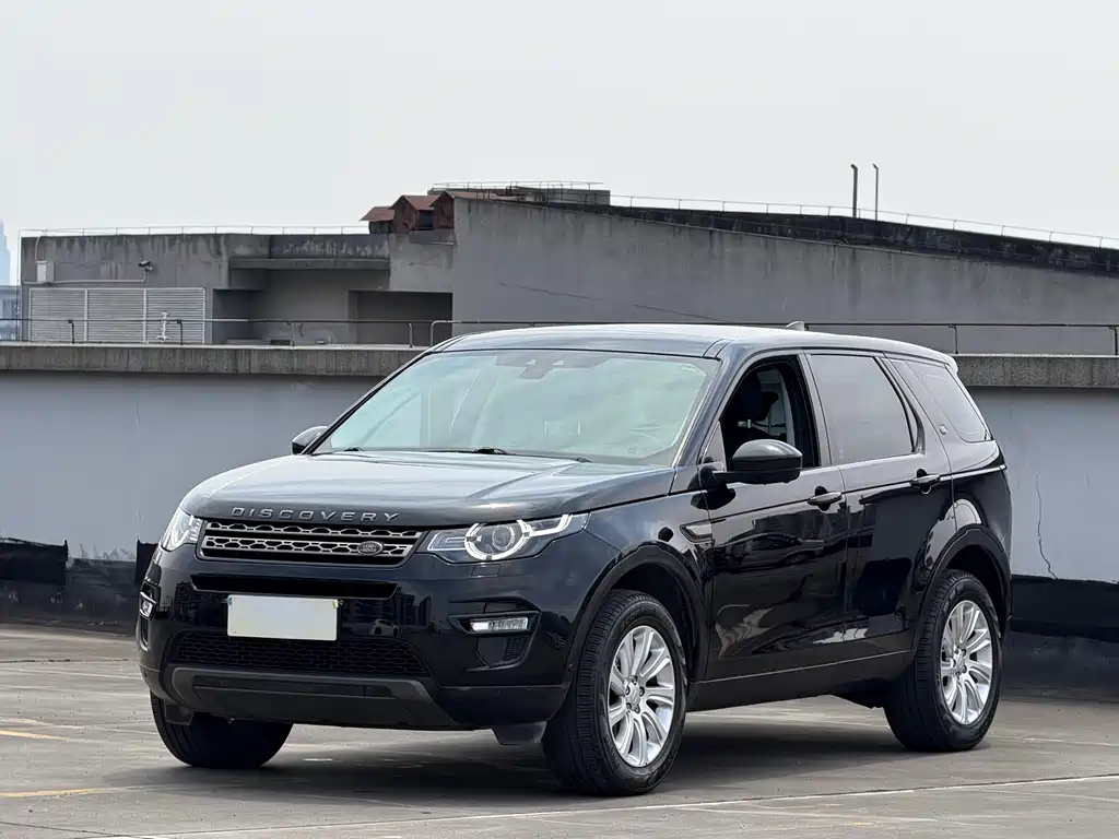 Land Rover Discovery Sport 2018 — фото 1