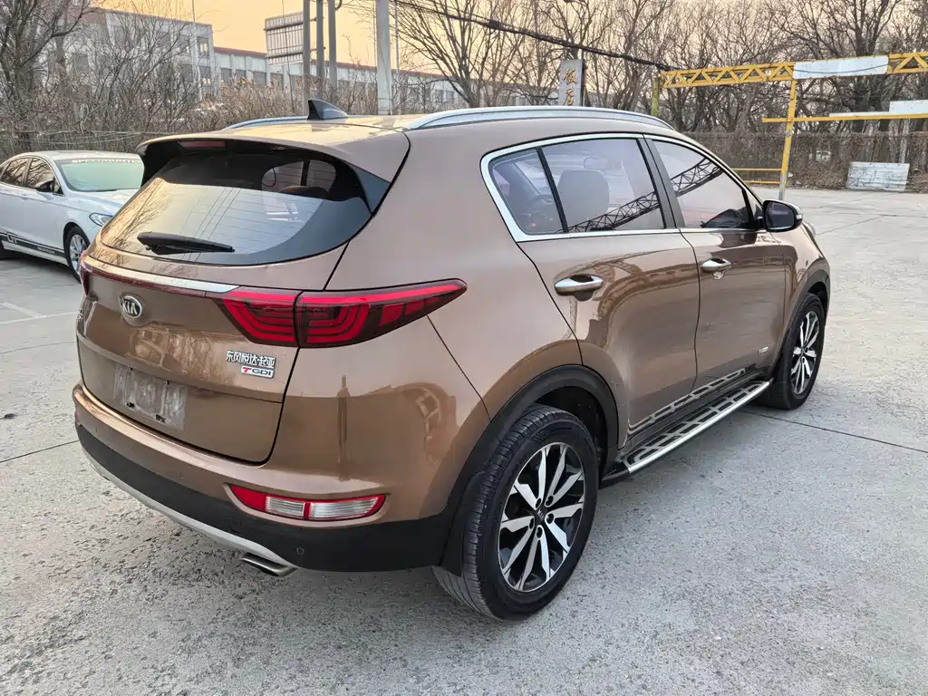Kia KX5 2016 — фото 7