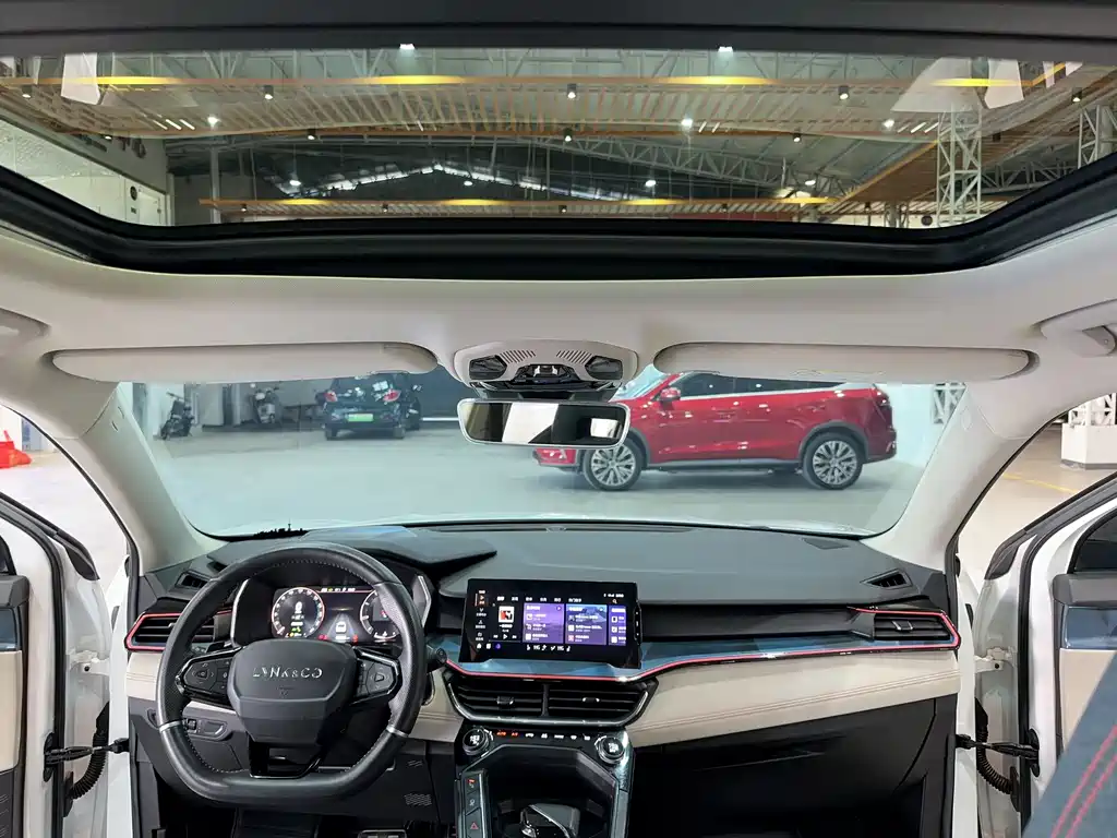 Lynk & Co 06 2021 — фото 20