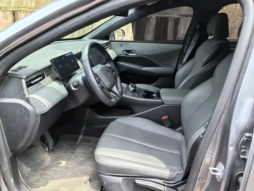 BYD Qin PLUS 2025