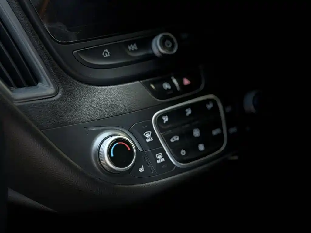 Chevrolet Malibu XL 2019 — фото 16