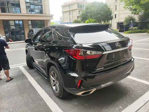 Lexus RX 2019