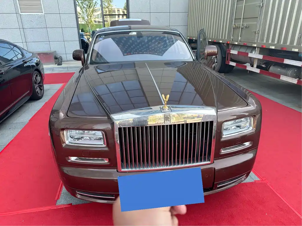 Rolls-Royce Phantom 2016