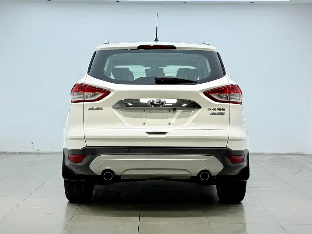 Ford Kuga 2016 — фото 8