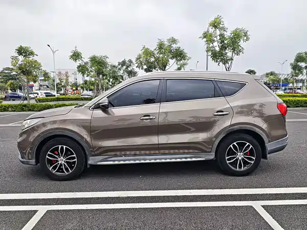 Dongfeng Scenery 580 2017