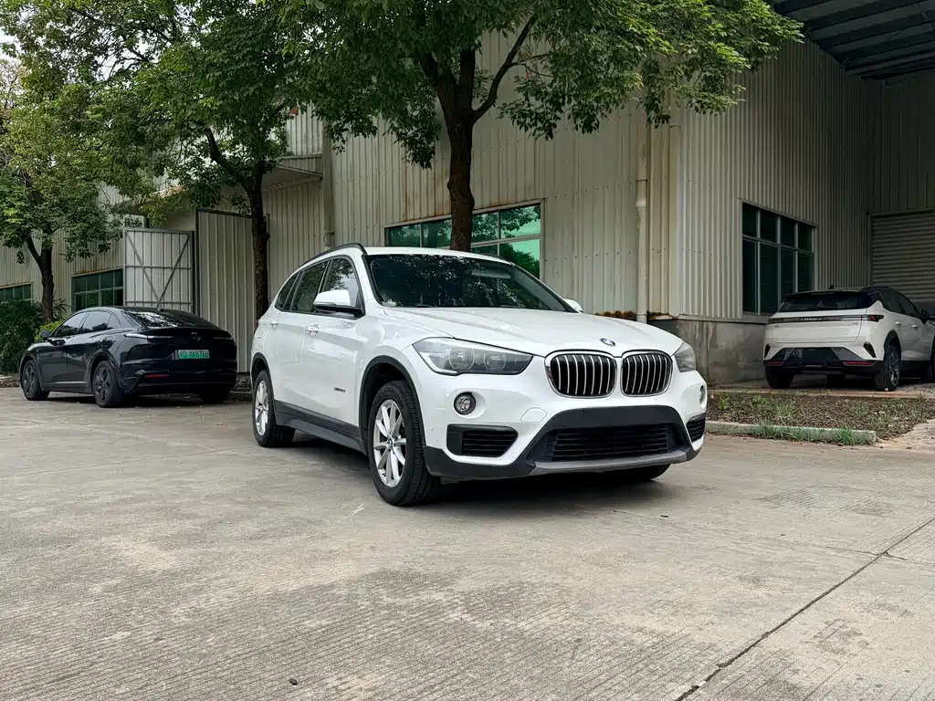 BMW X1 2018 — фото 2